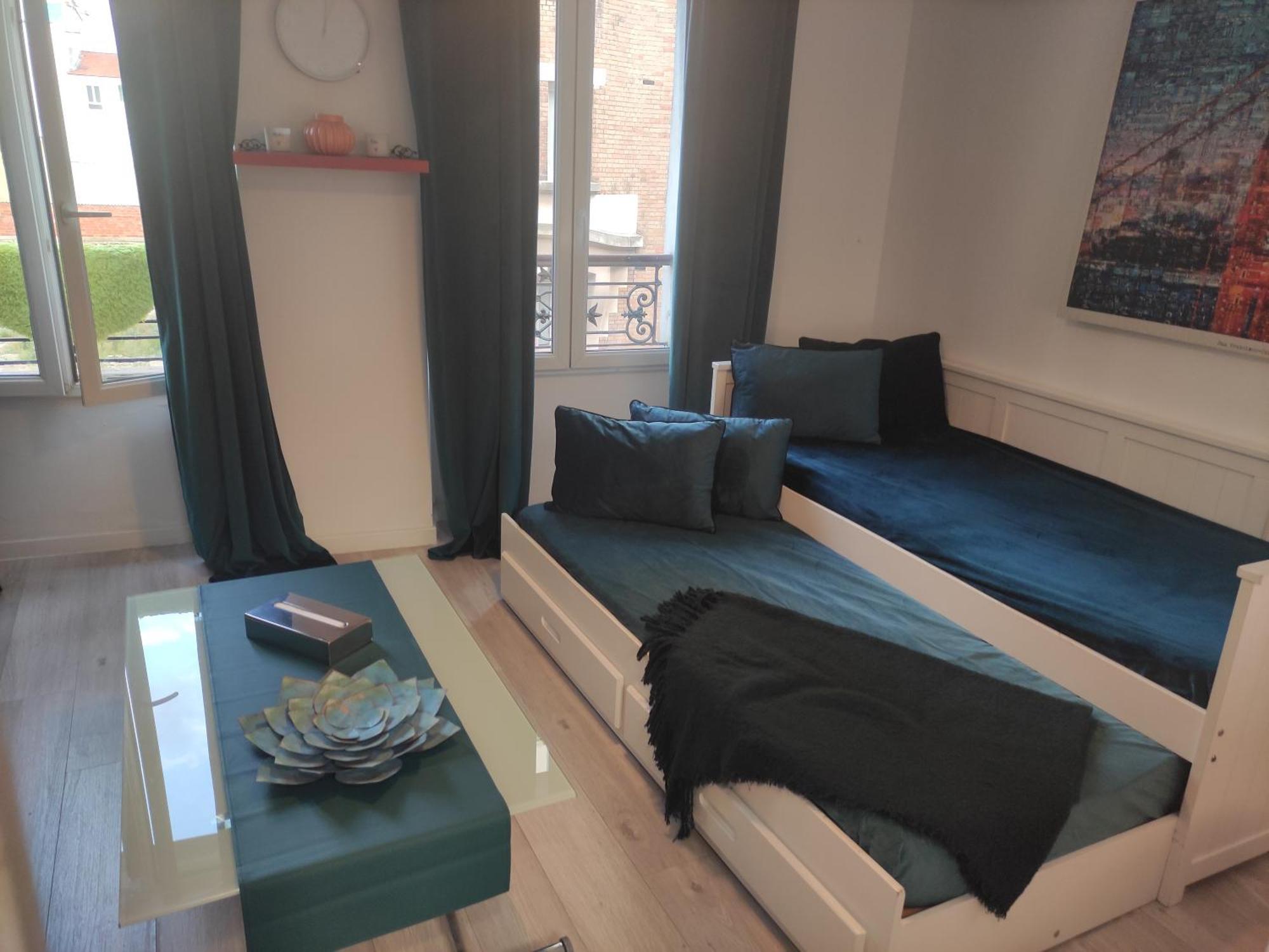 Appartement Paisible Clichy Exterior photo