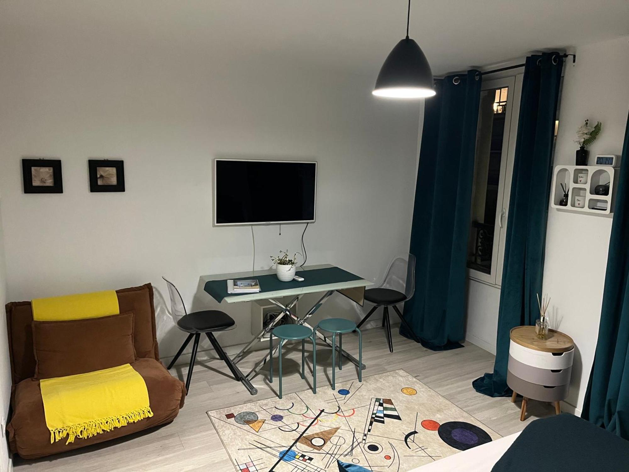 Appartement Paisible Clichy Exterior photo